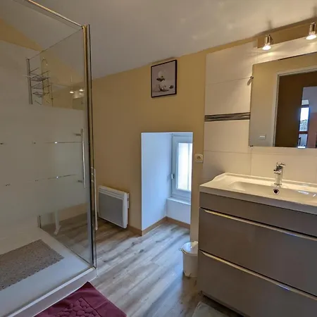3 Ch. Avec Jardin, Cheminee, Animaux Admis, Wifi, Parking, Proche Loisirs & Chateaux - Fr-1-653-269 Holiday home *