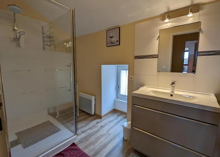 Le Breuil En Périgord - Spacieux Avec Cheminée Et Parc - Fr-1-653-269 Salles-Lavalette