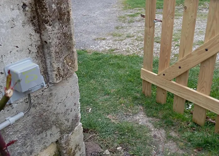 Le Breuil En Périgord - Spacieux Avec Cheminée Et Parc - Fr-1-653-269 Сasa de vacaciones *