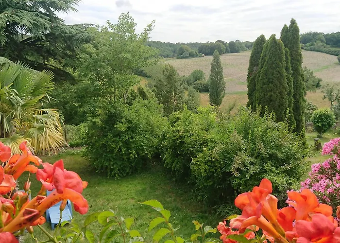 Le Breuil En Périgord - Spacieux Avec Cheminée Et Parc - Fr-1-653-269 *